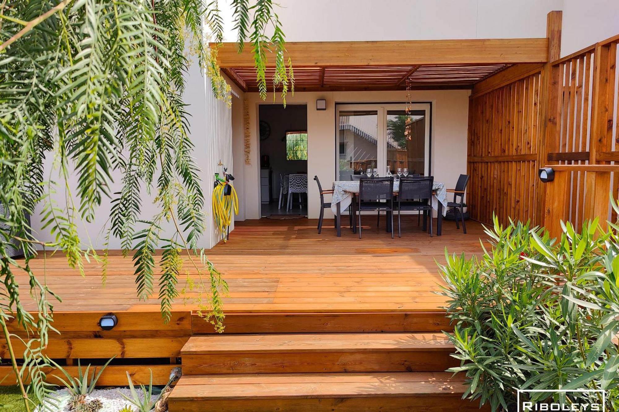 Villa T3 Climatisee En Residence Avec Piscine Vias Exterior photo